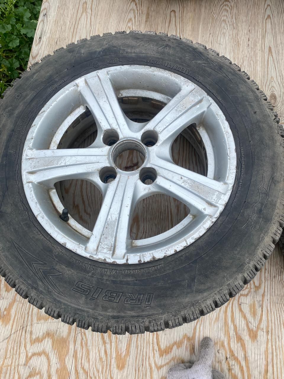 Продам зимние колеса титанки все 4 R13