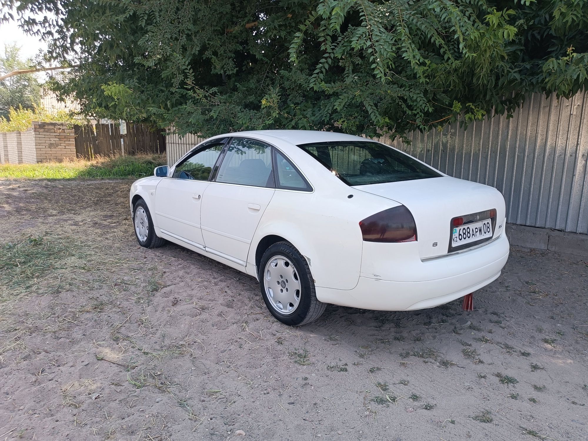 Продаю Audi A6 C5 2.4 Aкпп