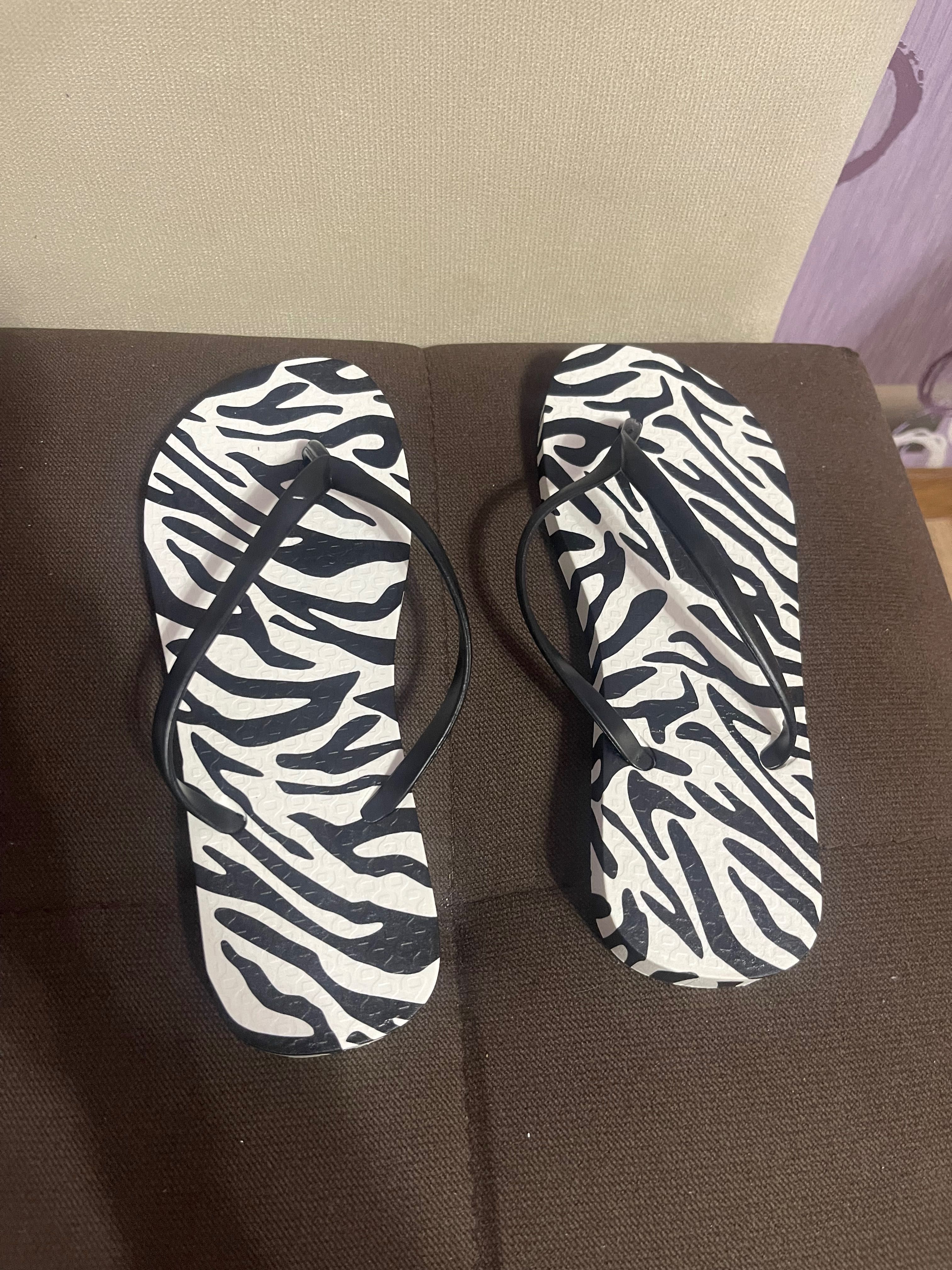 Продам летние шлепки