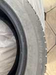Продам зимние шипованные шины 4 штук Hankook 235/55/R19.