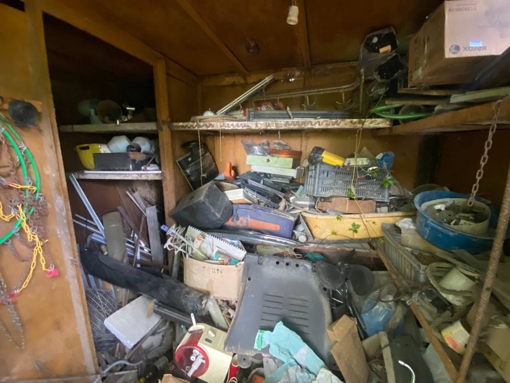 Продам металлическую подсобку