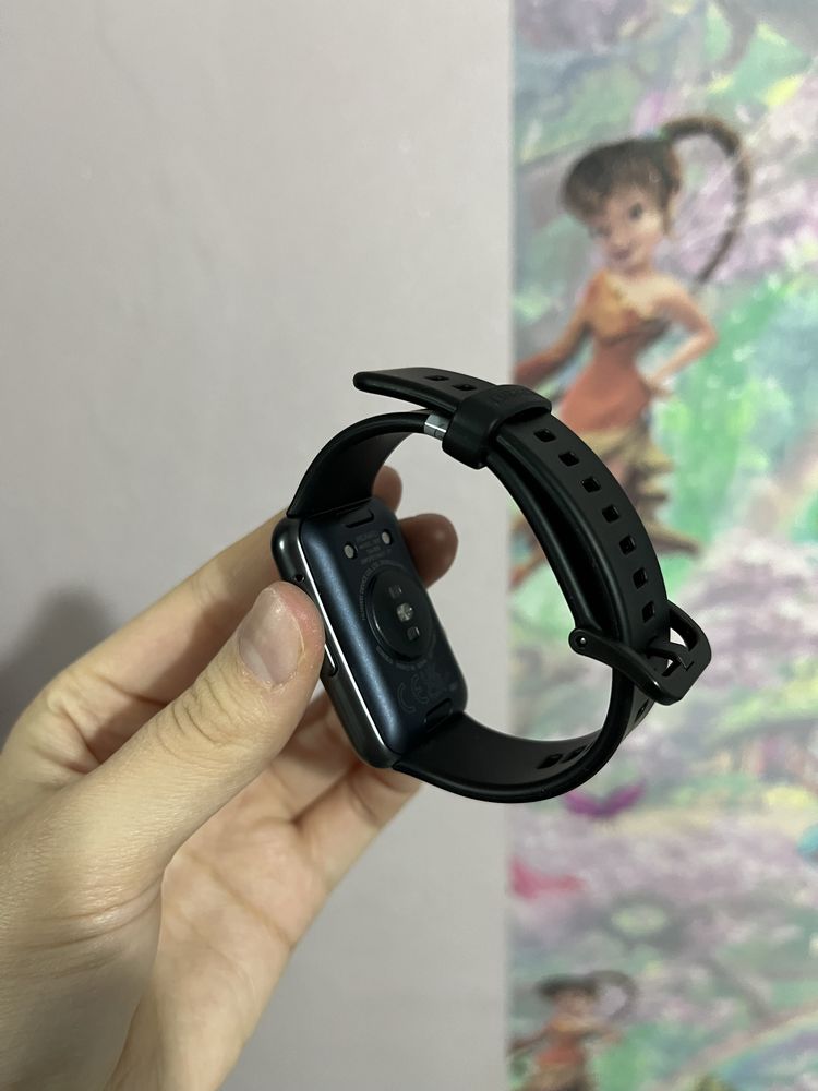Абсолютно новые HUAWEI Watch Fit — даже не распакованные!