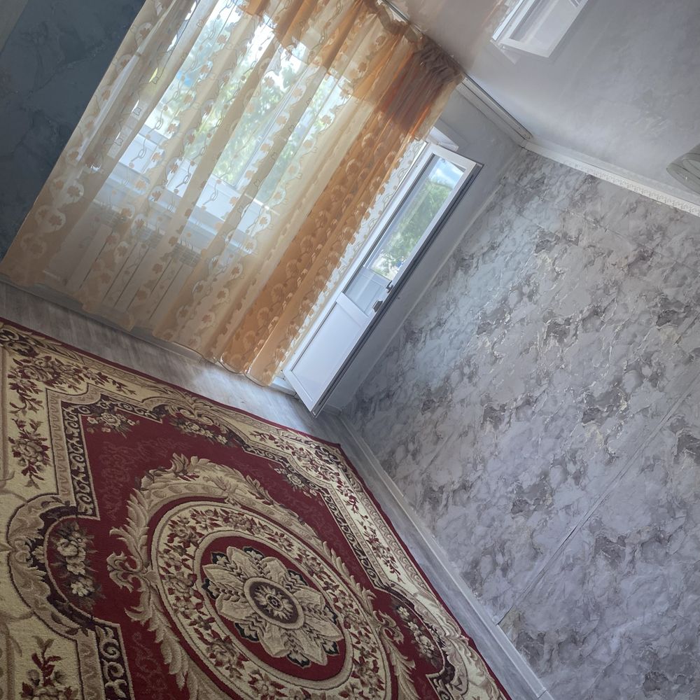 Продам 1 комнатную квартиру в центре города