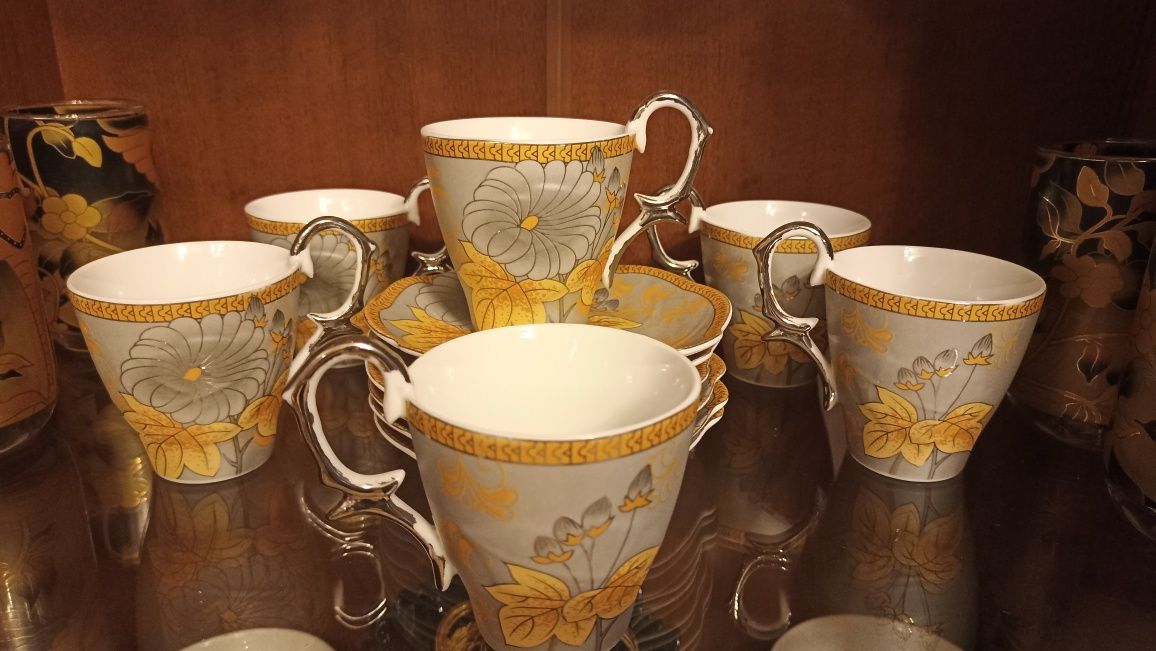 Продам чайный сервиз