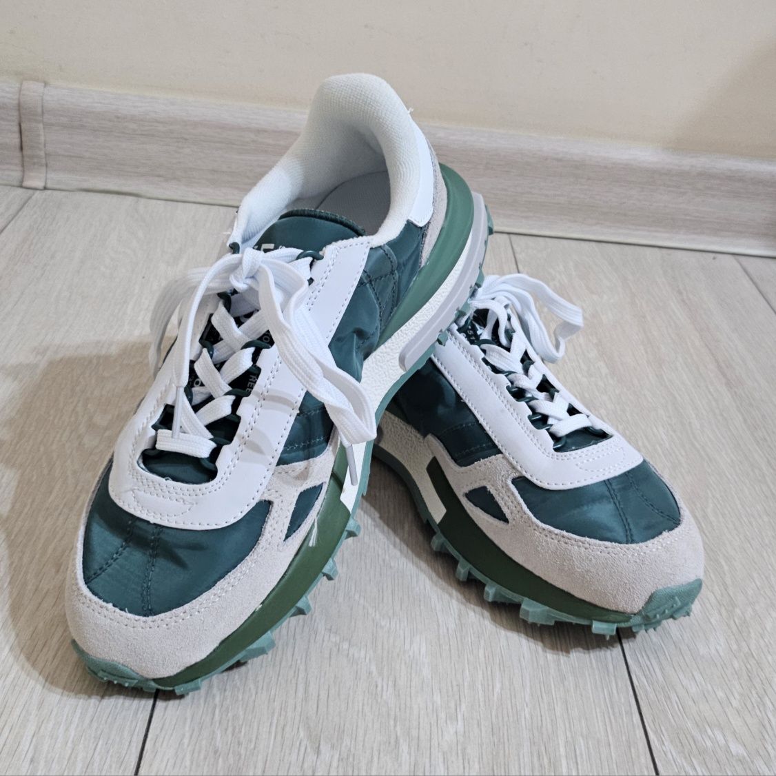 Lacoste кроссовки