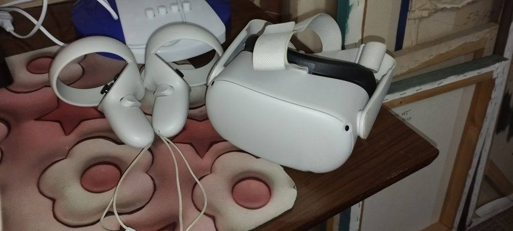 VR. Oculus Quest 2 128GB