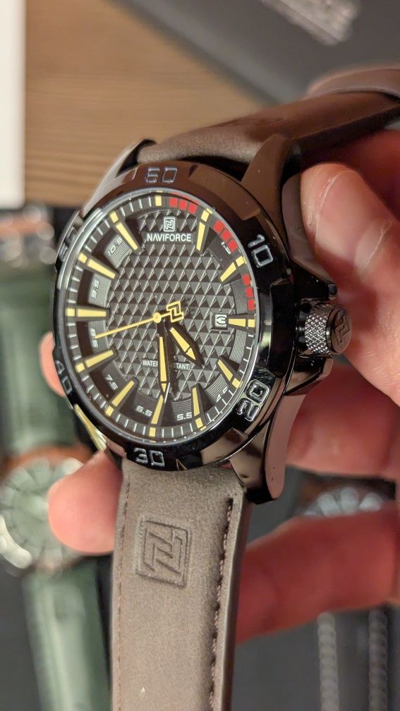 Новые часы Naviforce