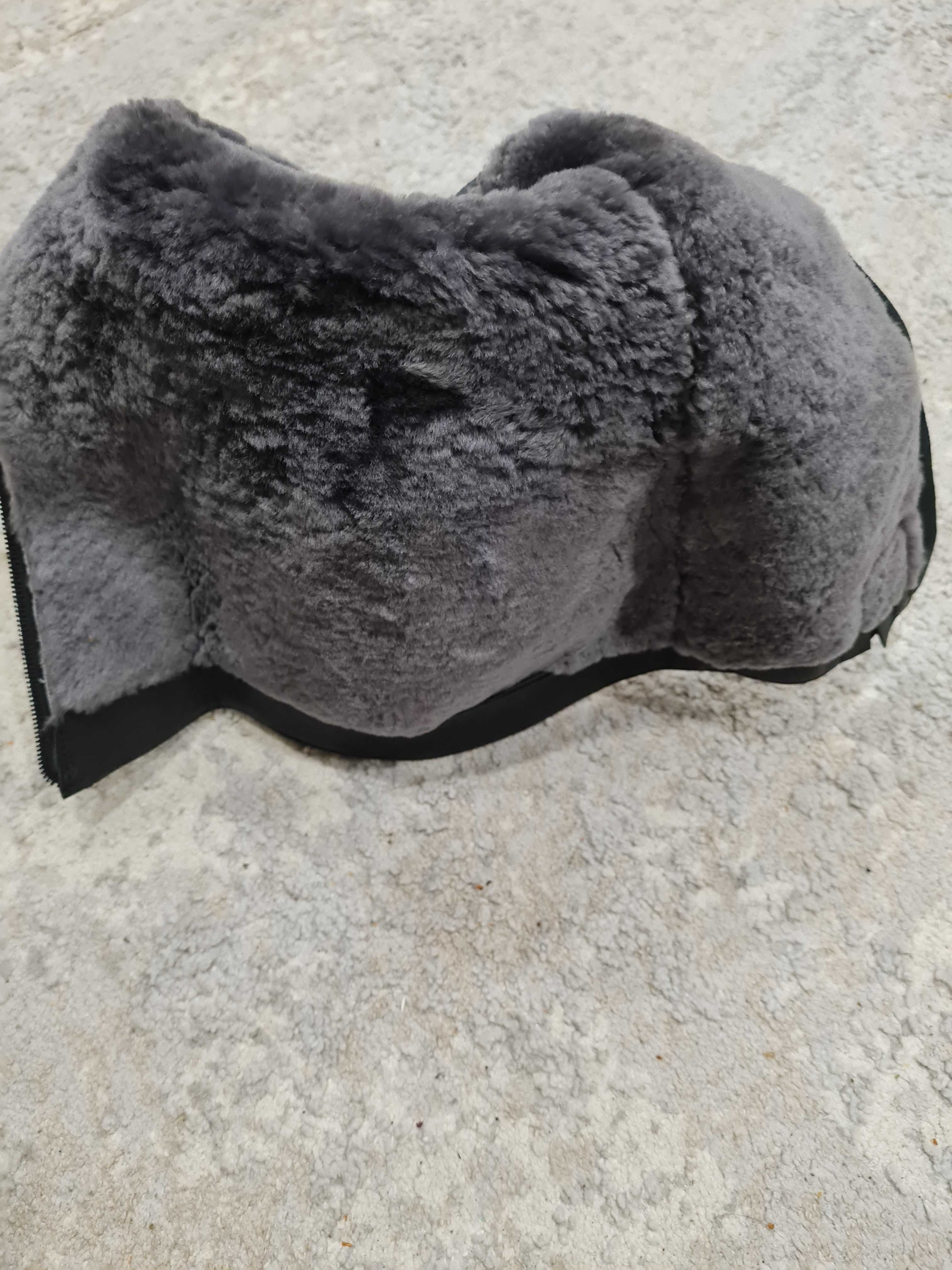 Зимние женские сапоги