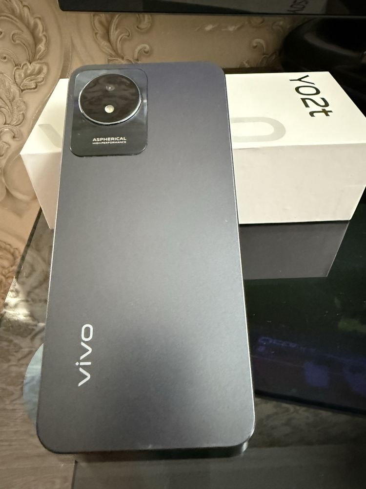 Продом смартфон Vivo,состояние отличние
