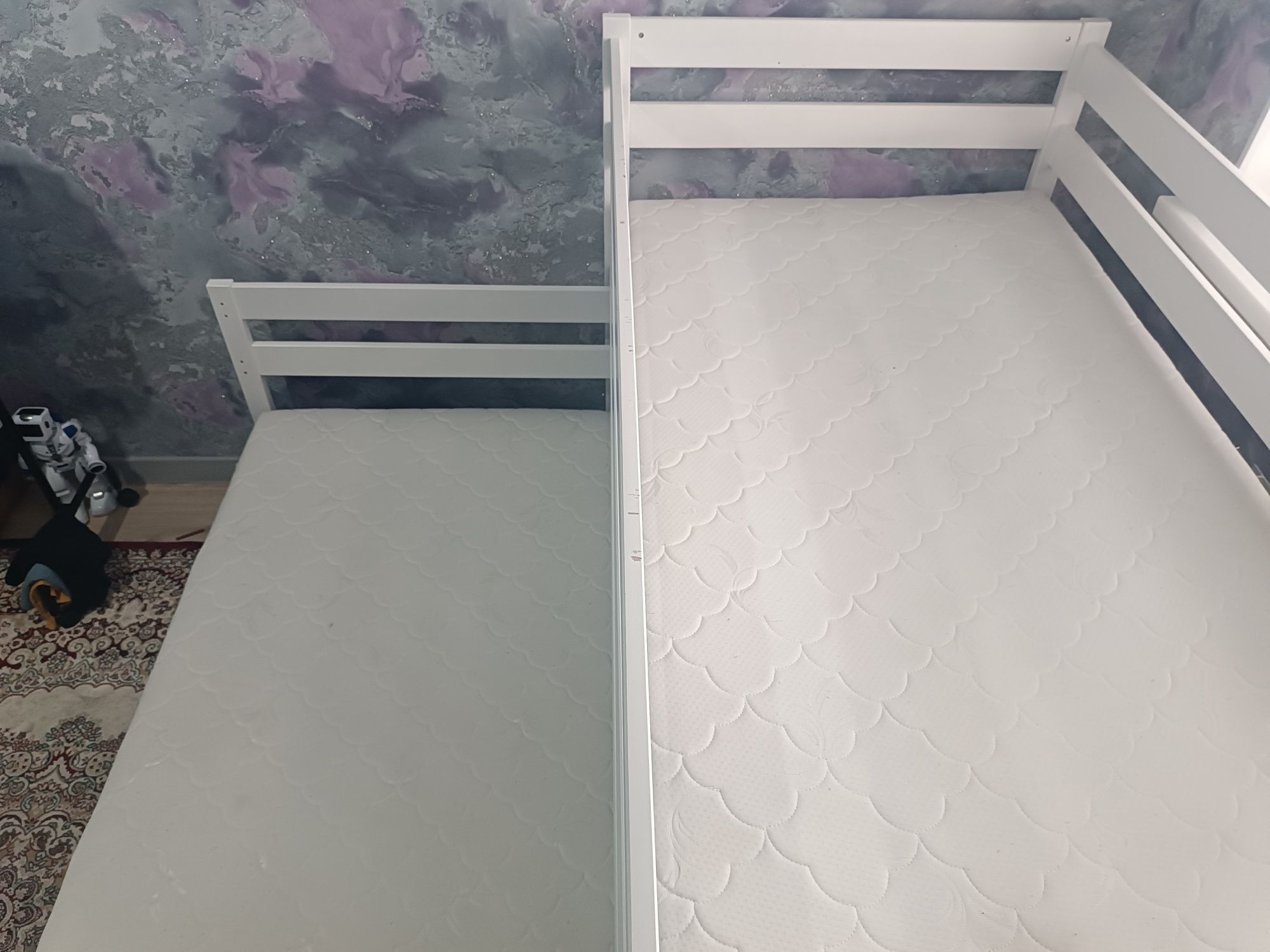 Продам двухъярусную кровать