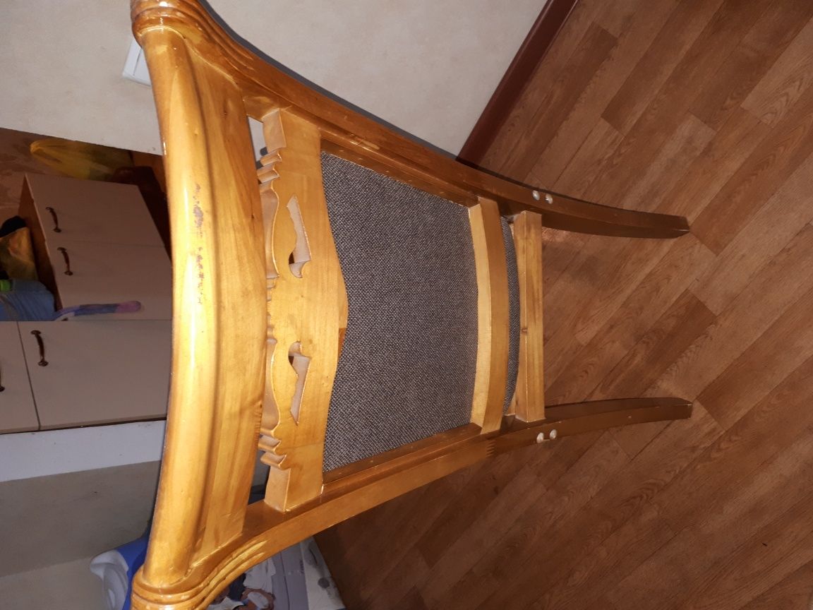 Продам стулья 2 шт.