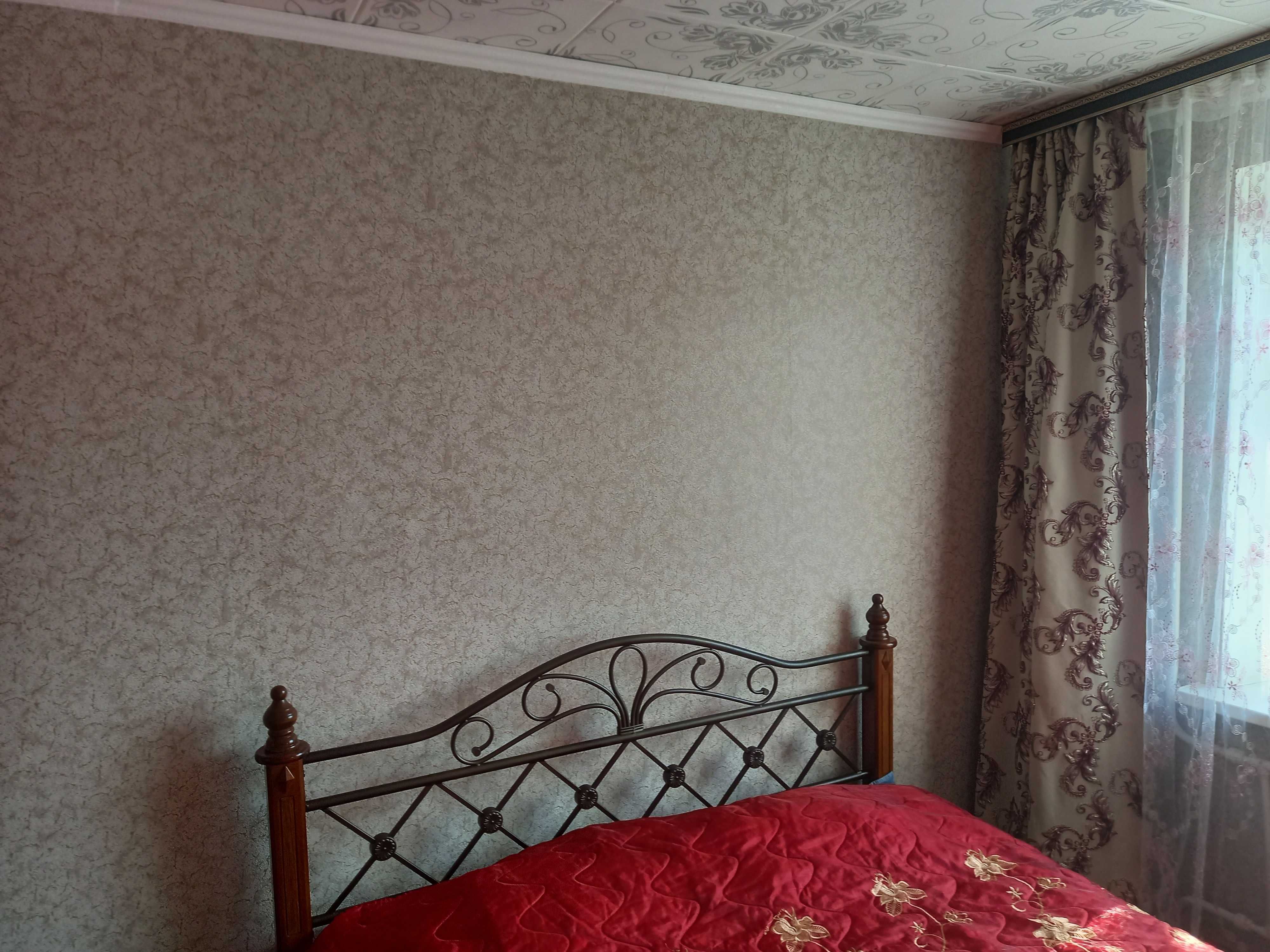 Продам 2 комнутую квартиру, 3 этаж, без долгов, кондиционер, титан