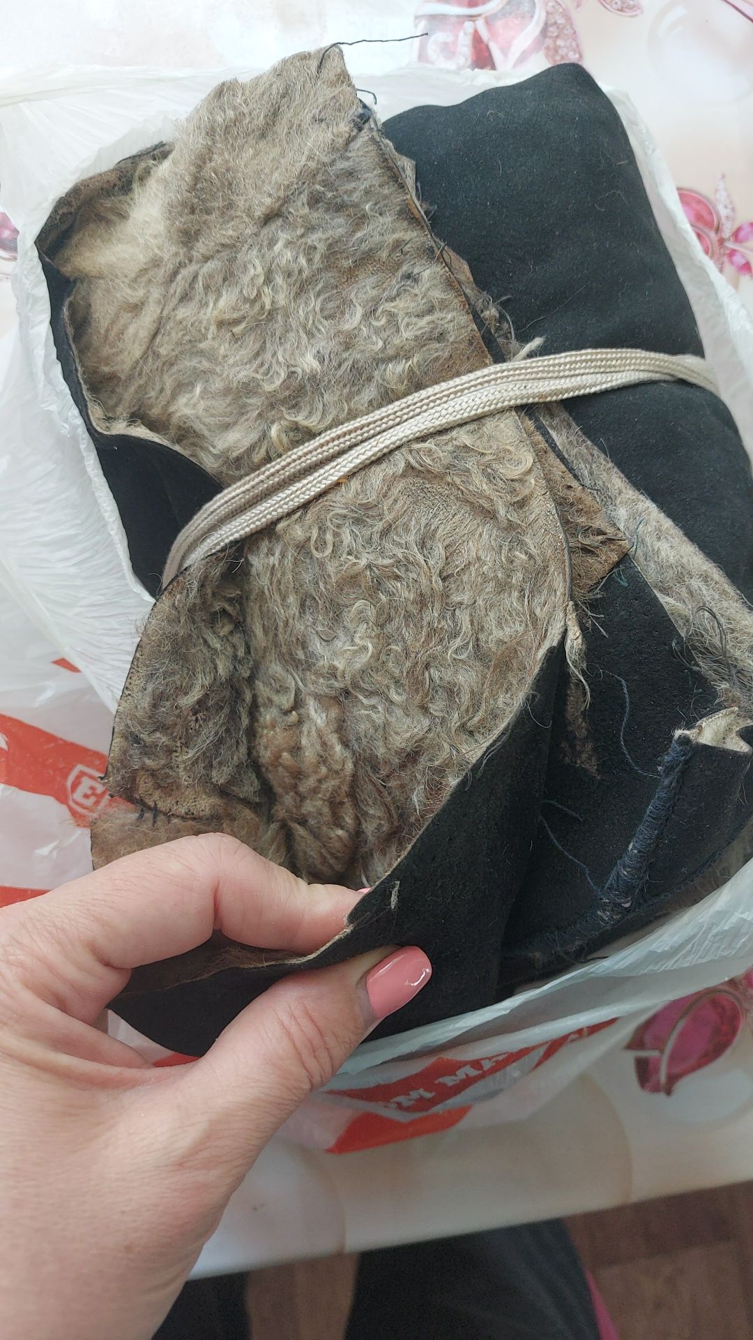 Продам шерсть натуральную