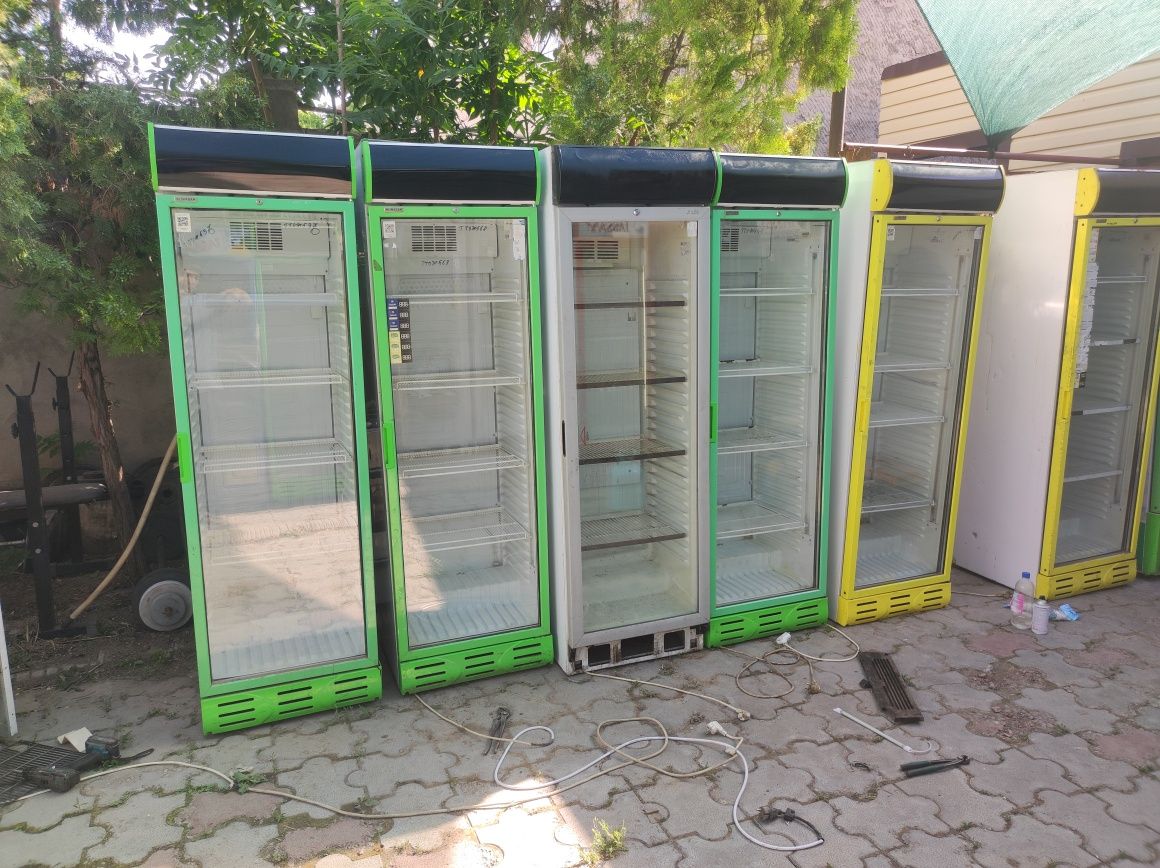 Холодильники стеклянные