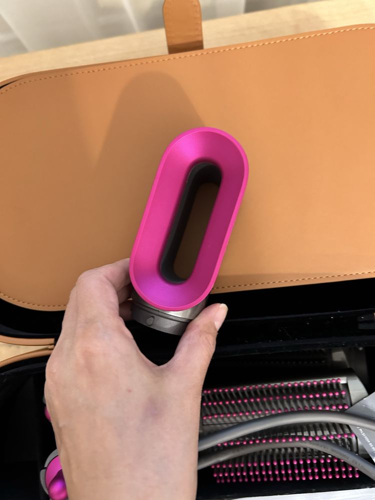 Продам фен Dyson Airwrap (оригинал)