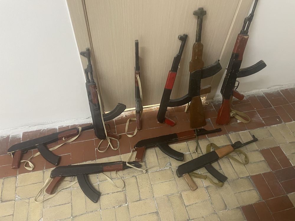 Противогазы и другие принадлежности для НВП