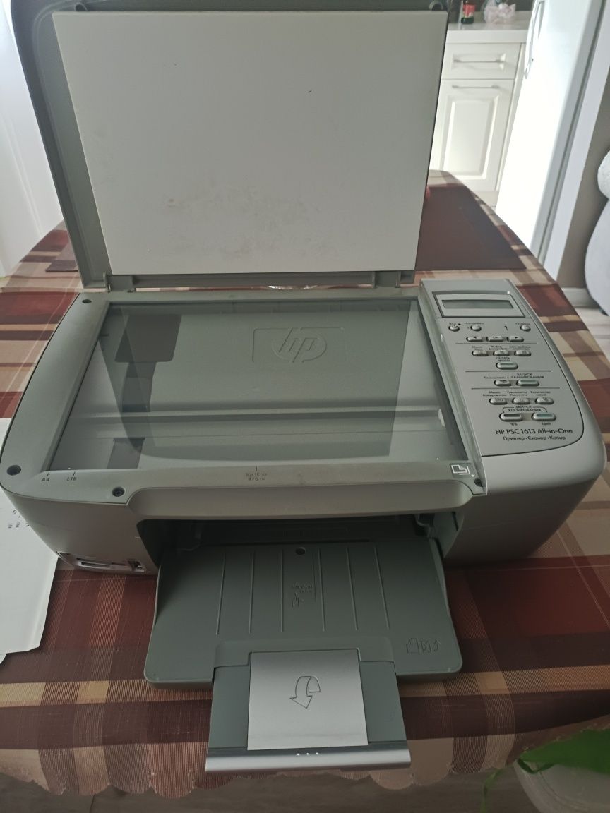 Продам Принтер+Сканер+Копир , все в одном.