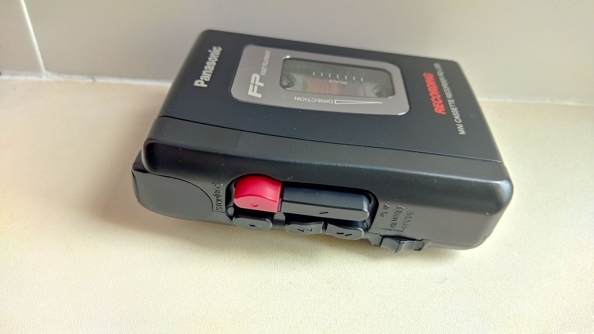 Диктофон кассетный, малогабаритный Panasonic RQ-L309.