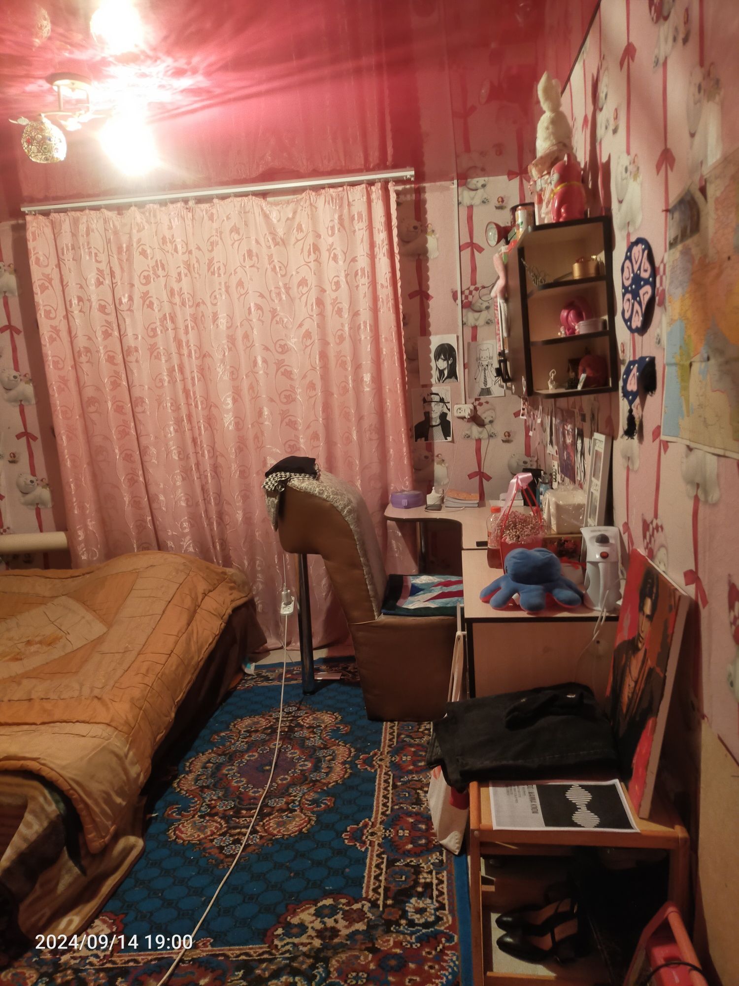 Продам дом барачного типа. Центральное отопление, вода в доме, септик