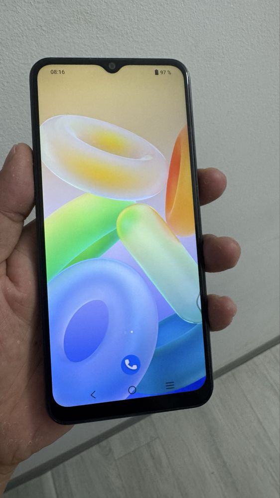 Vivi Y16, состояние отлично.