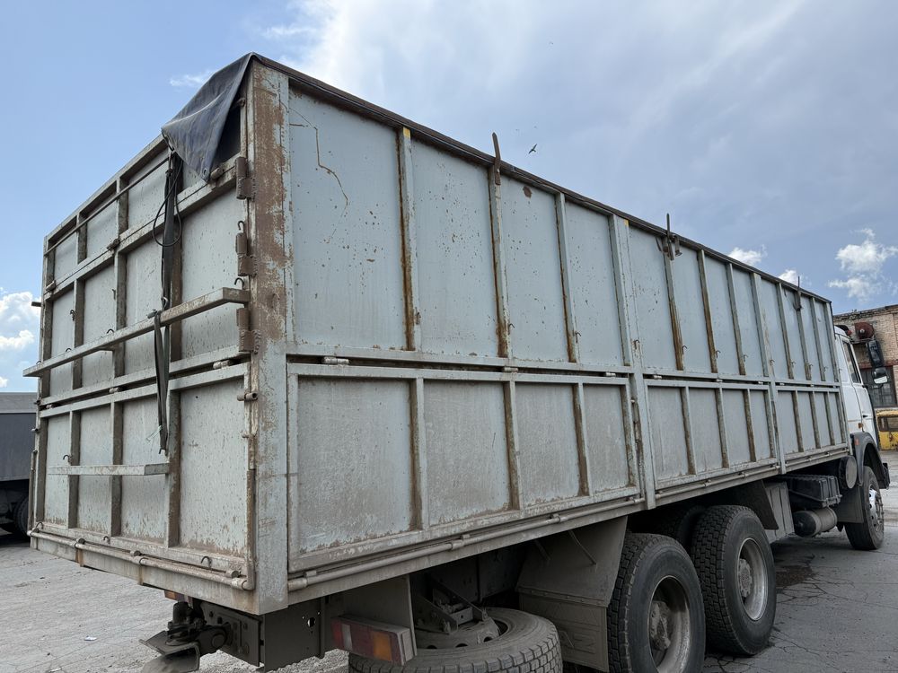Продам кузов бортовой
