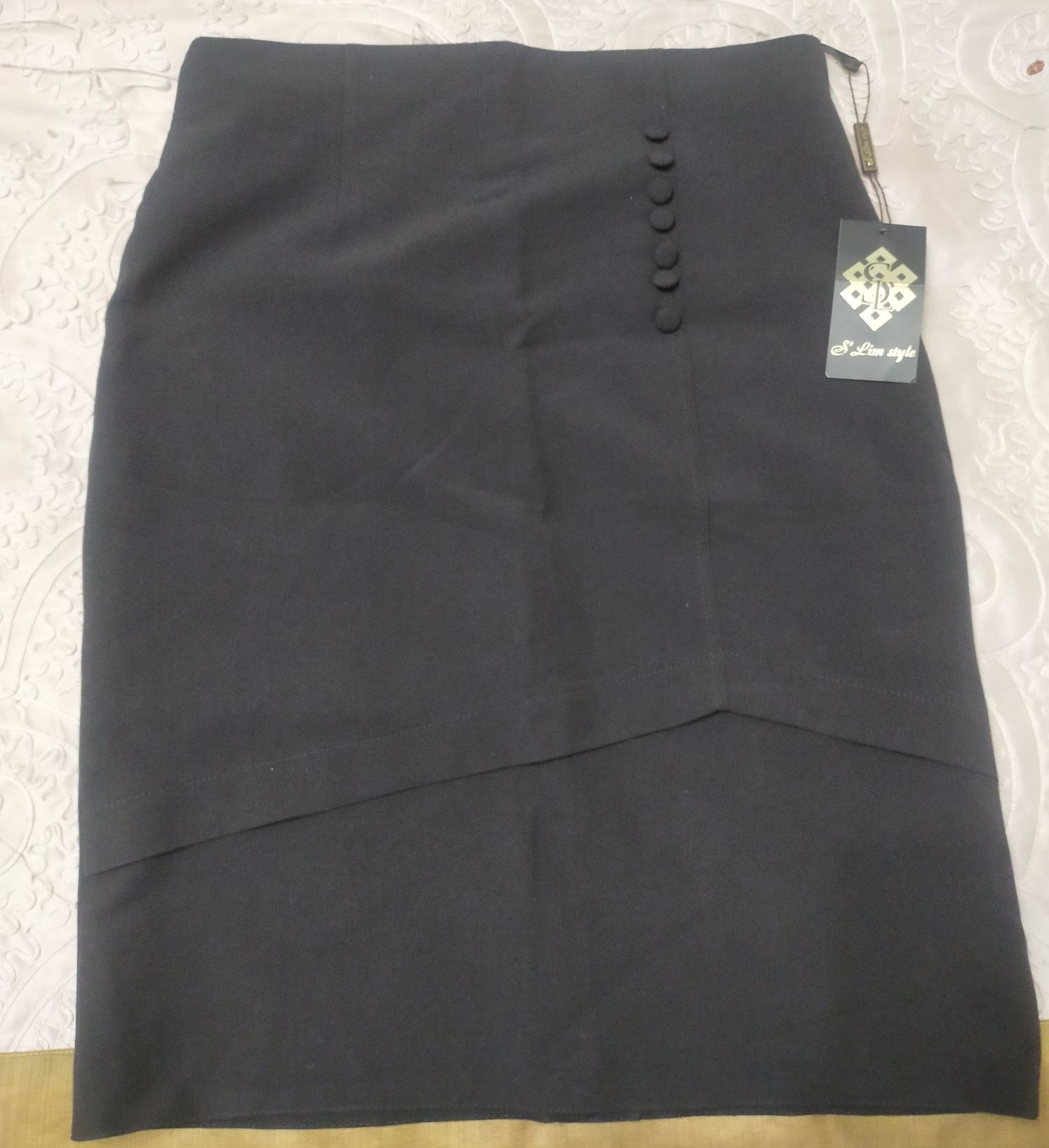 Юбка черная продам