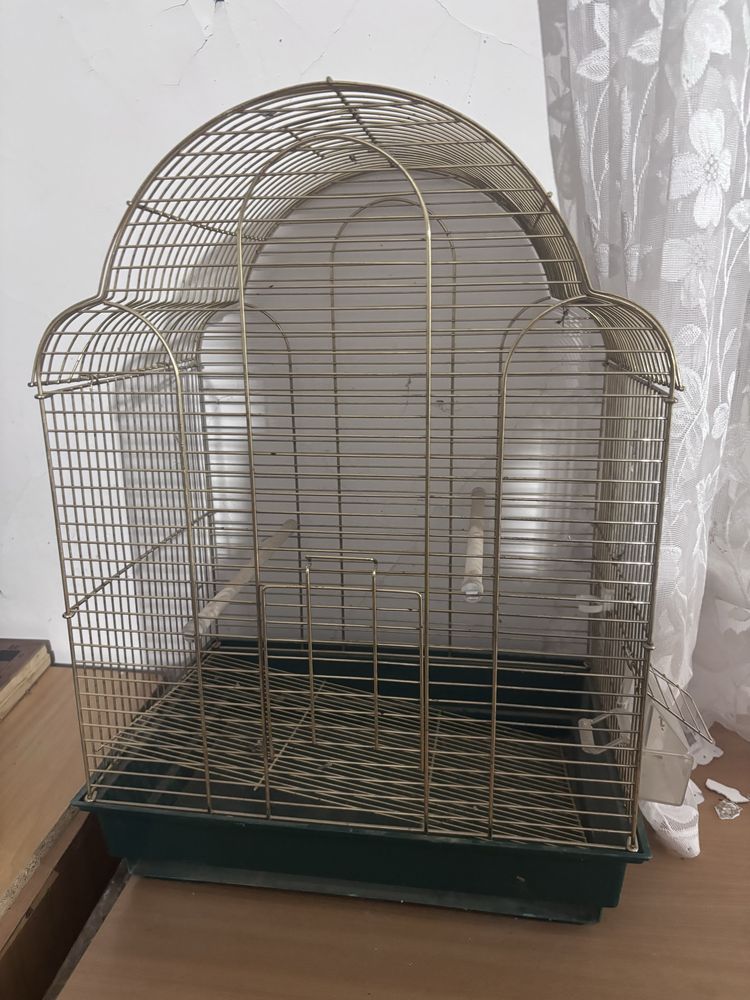 Продам клетку для птиц