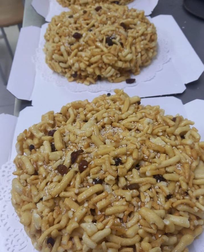 Чакчак, Булочки, Шелпеки, Хворост, Баурсаки, Пироги мяс, творож, Самса