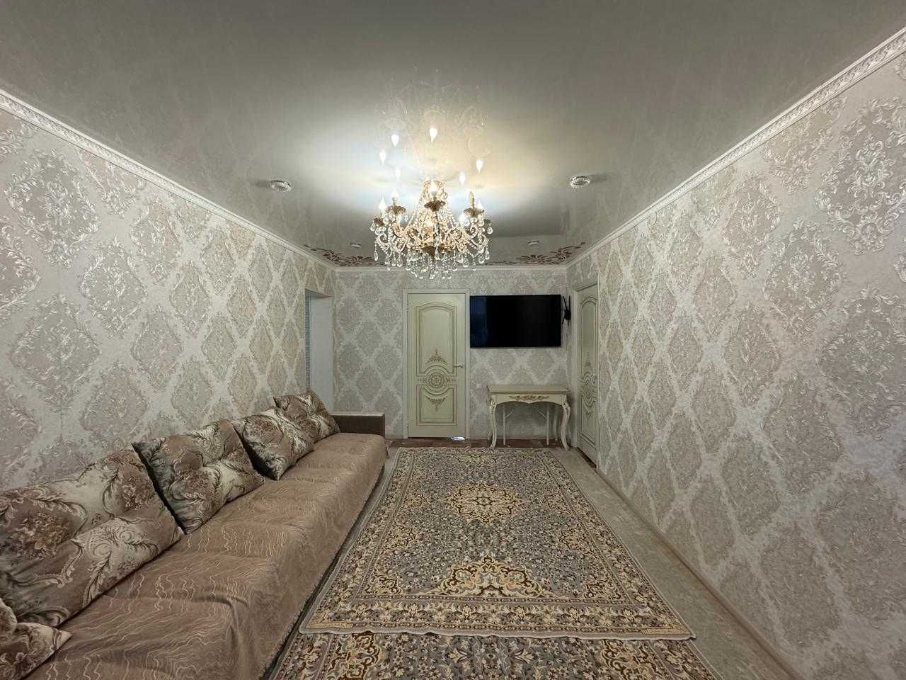 S  Продам 5-ти ком по Мира 3/5 этаж, не угловая