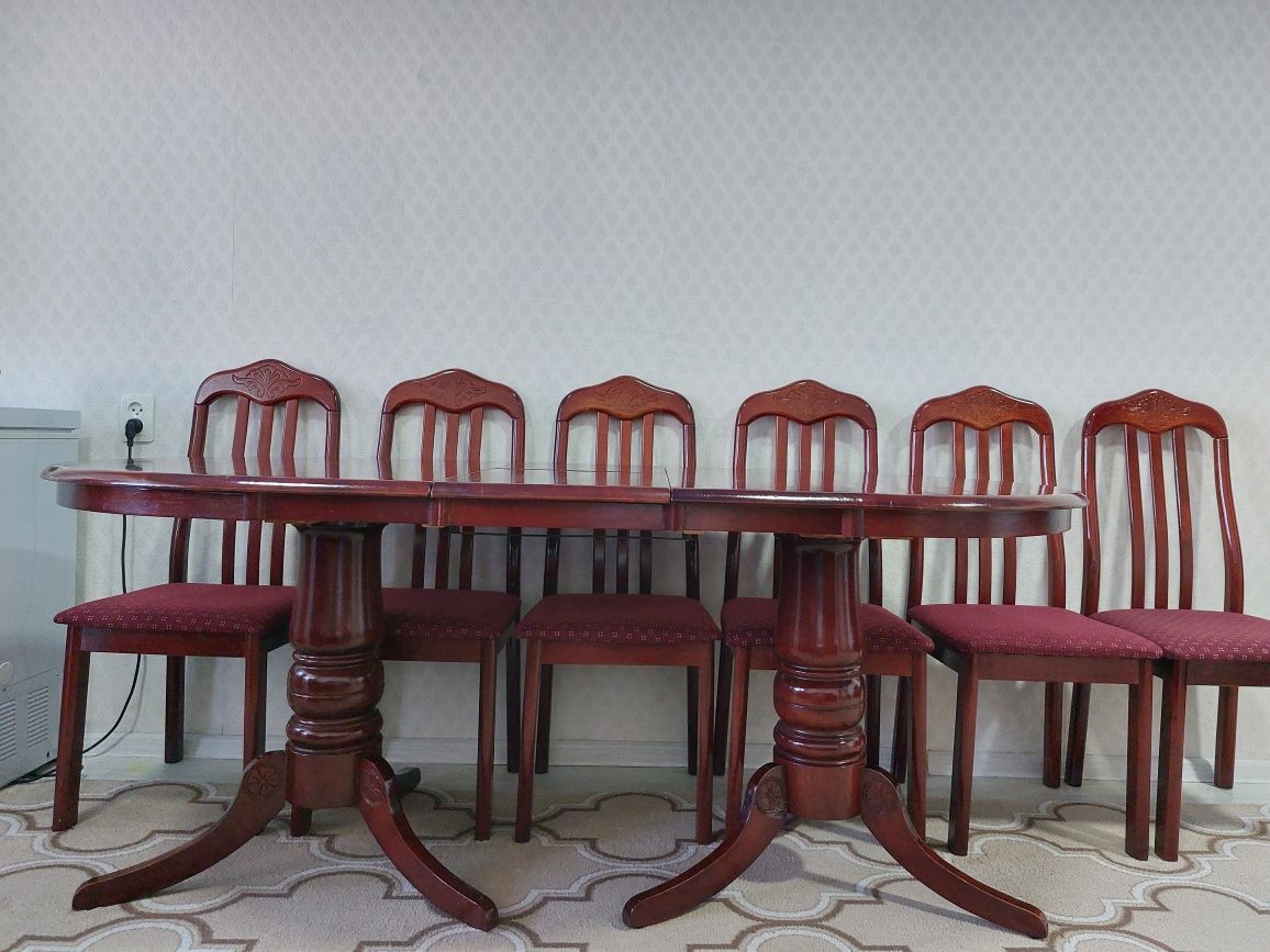 Продам стол со стульями