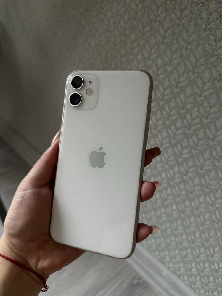 Продам iphone 11