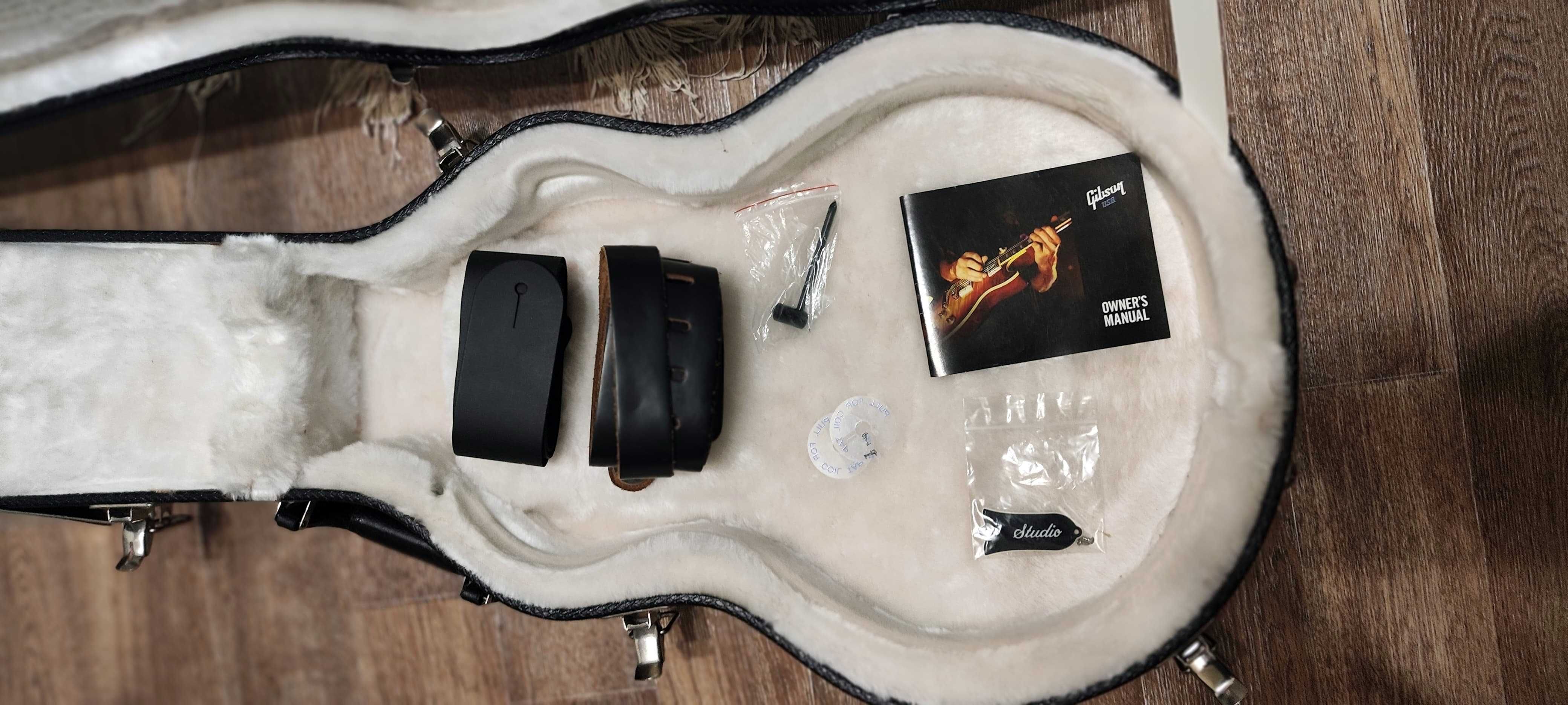 Электрогитара Gibson Les Paul Studio Black Upgraded 2012