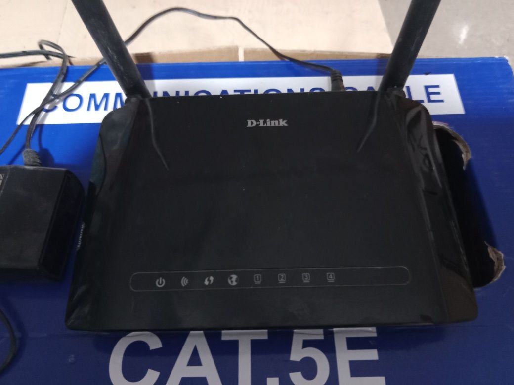 D-Link DIR—615S продам 2 штук
