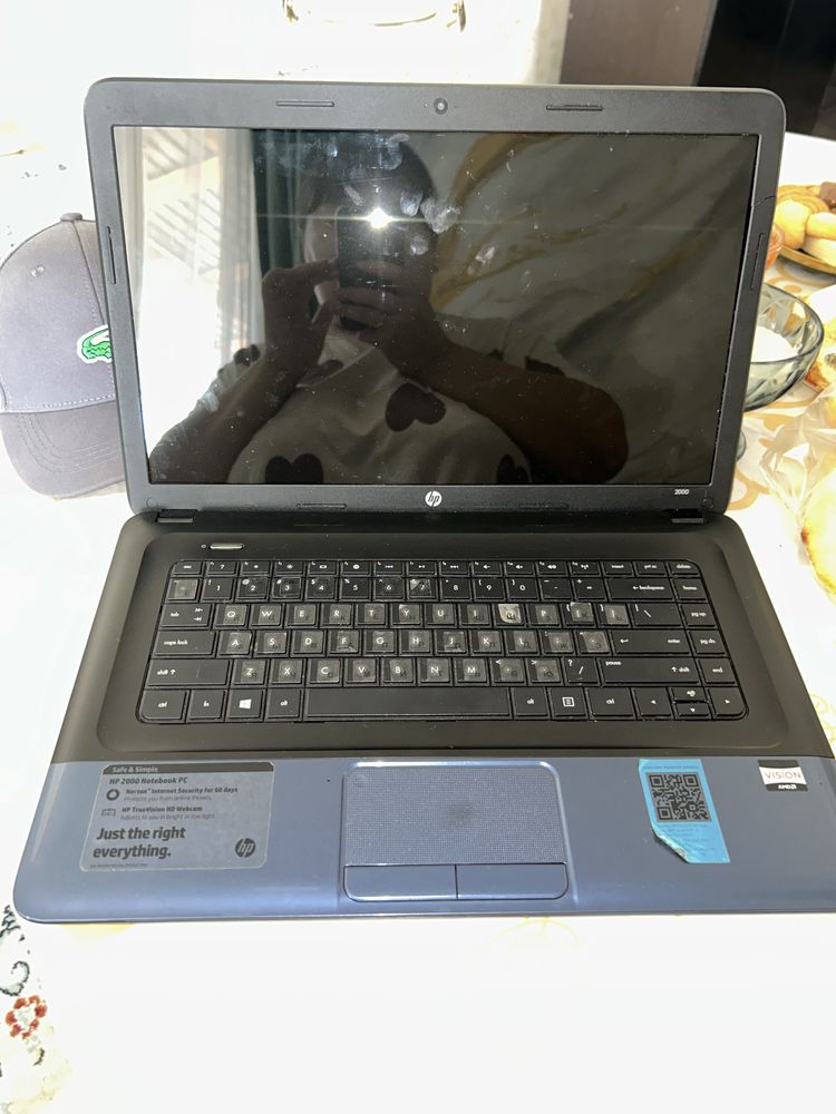 Ноутбук hp почти новый