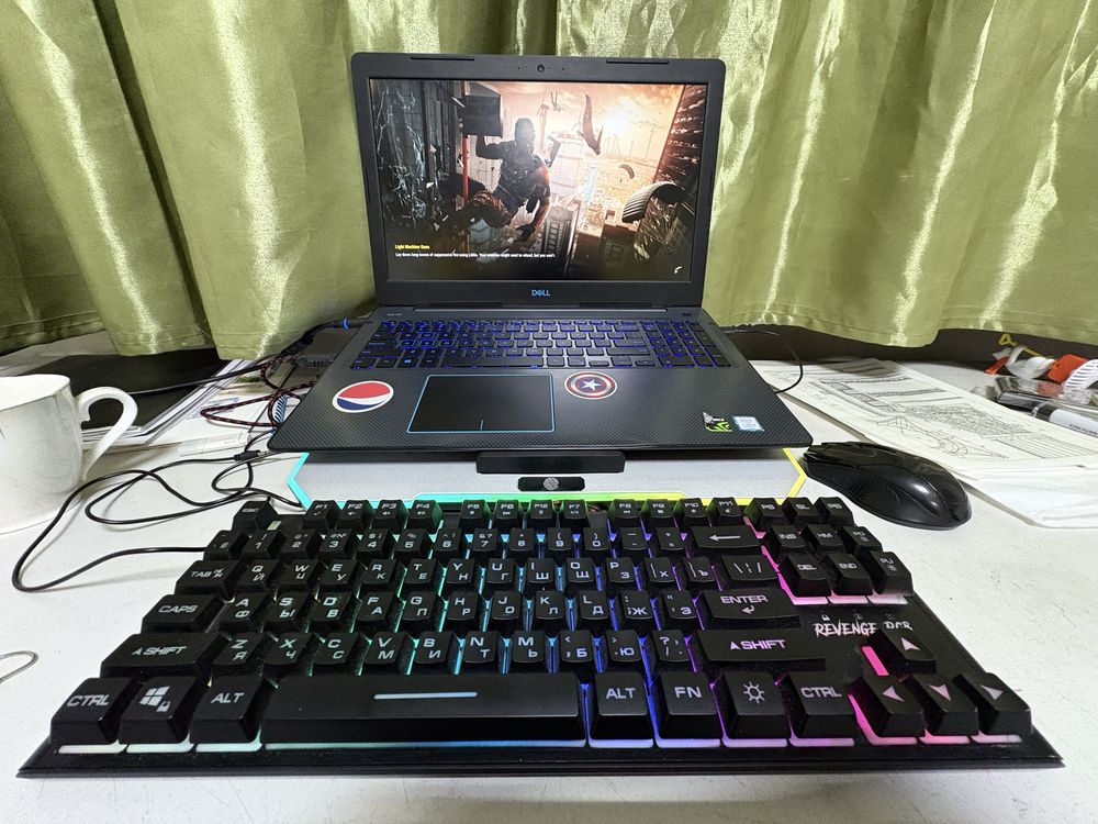 Ноутбук Dell   1024ГБ/ 216ГБ ram8ГБ+