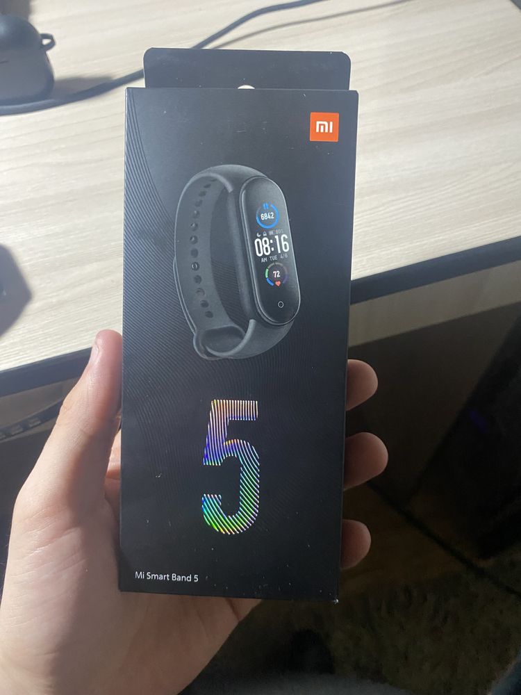 Mi band 5.