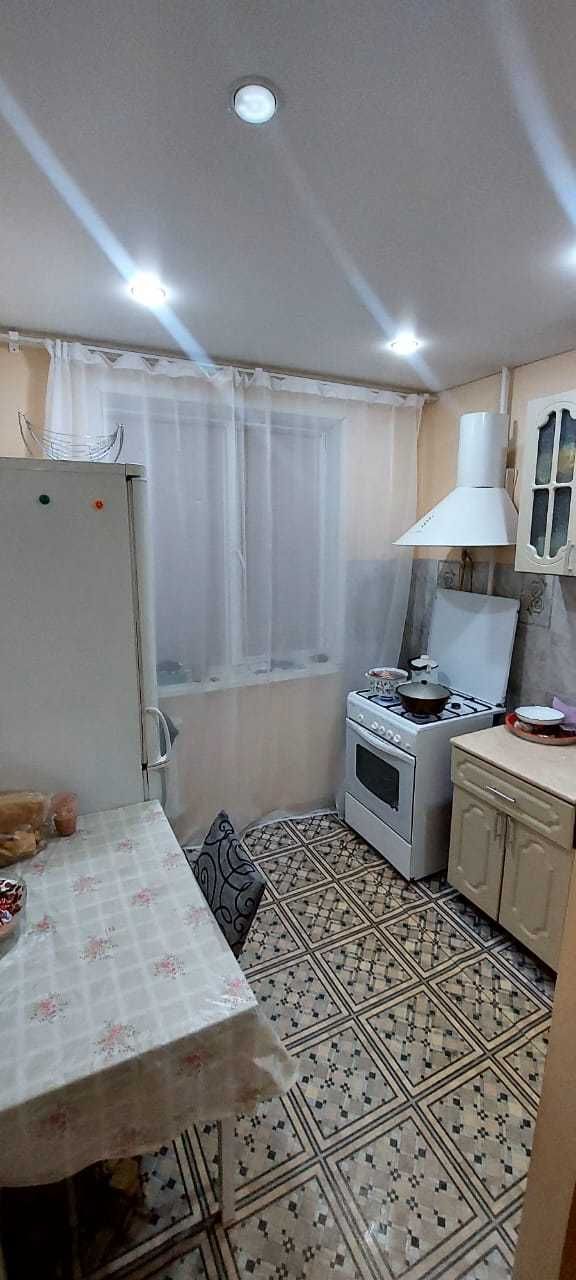 Продаётся 4 ком квартира район ШКОЛЬНИК