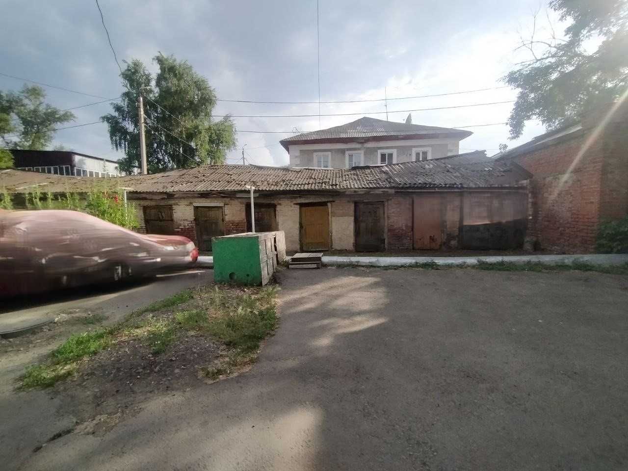 Продажа бюджетной двухкомнатной квартиры.