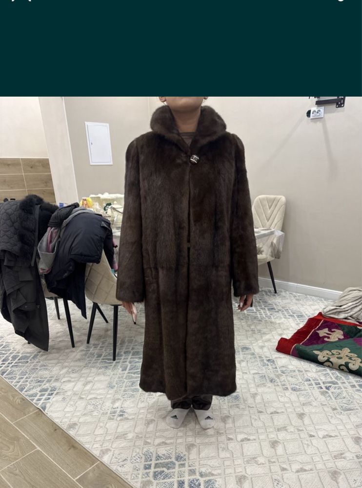 Продам норковую шубу 50-52-54 размер состояние отличное не подошли