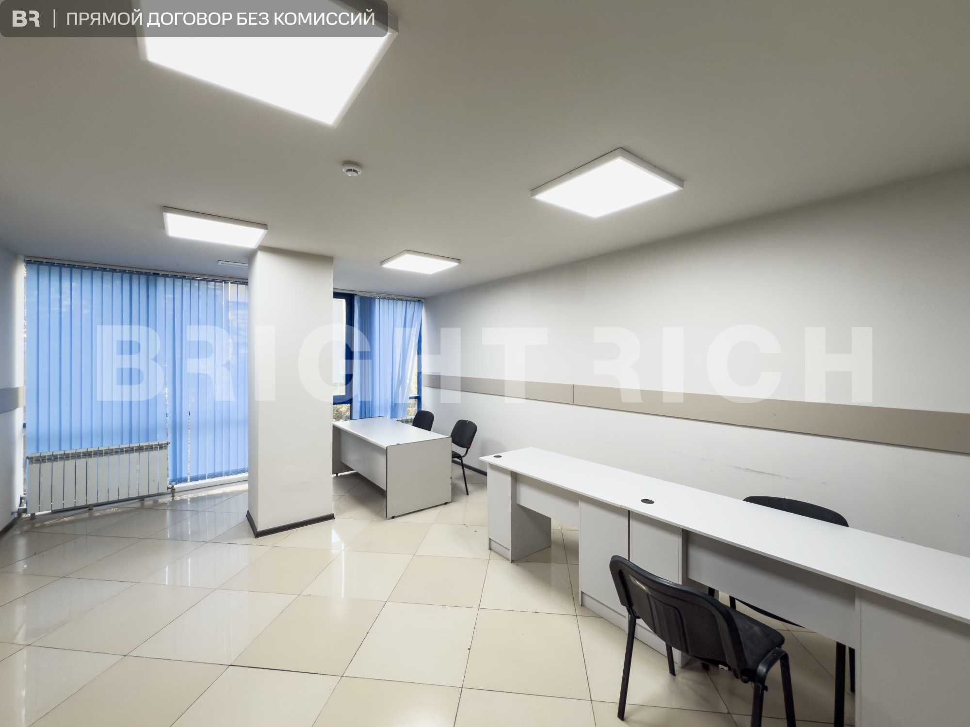 Аренда офиса 555 м² в Koktem Square