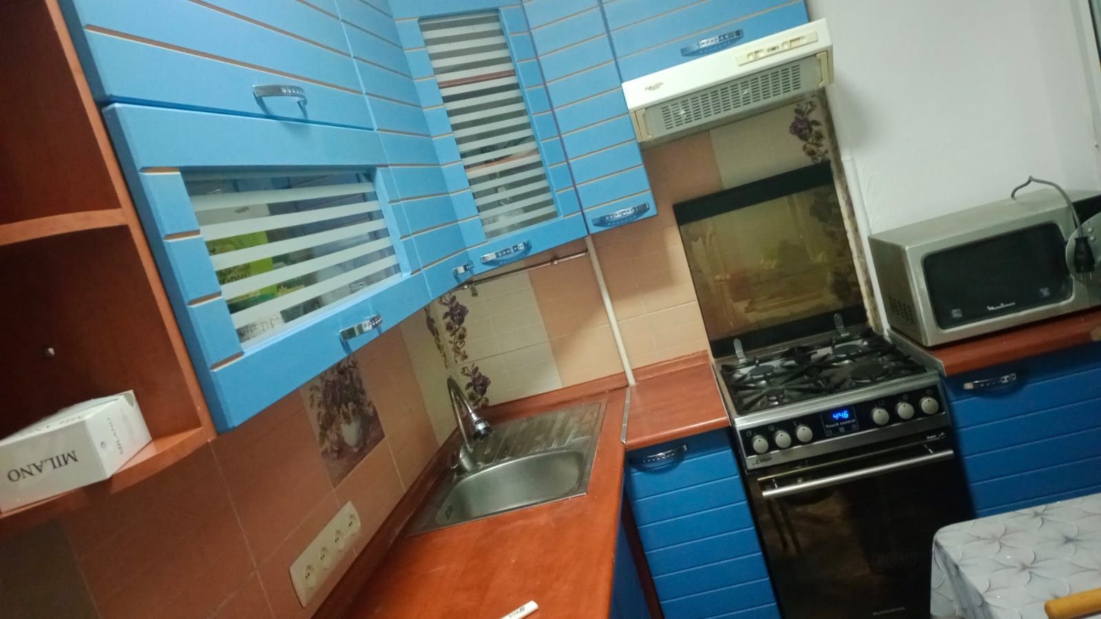 Сдам квартиру в аренду 3-4 девушкам студенткам