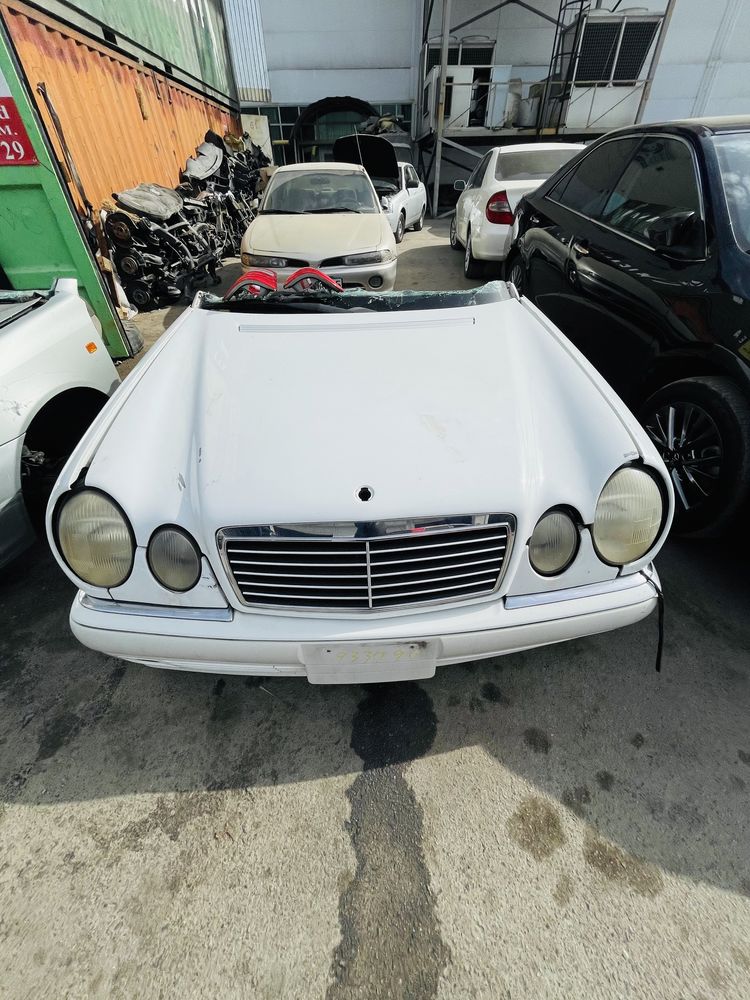 W210 рестайлинг и до рестайлинг япония распил бу авторазбор  лупарик
