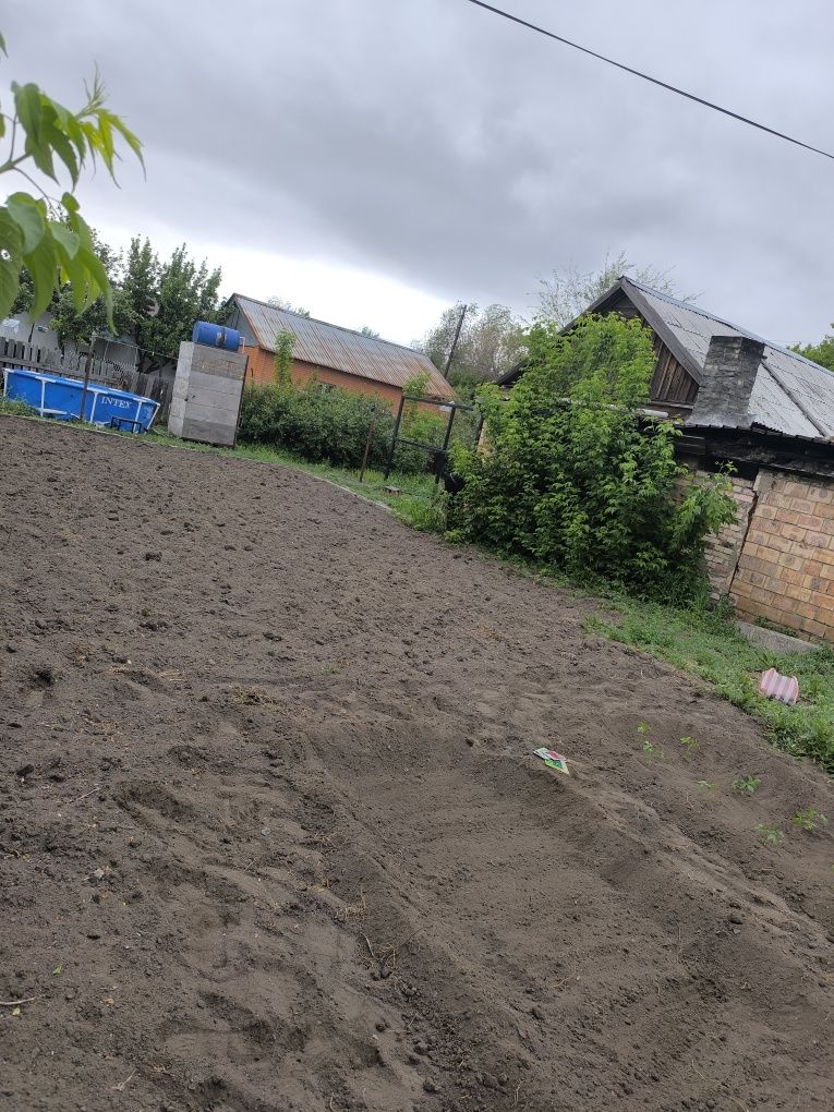 Продам сухой, уютный, отдельно стоящий дом.