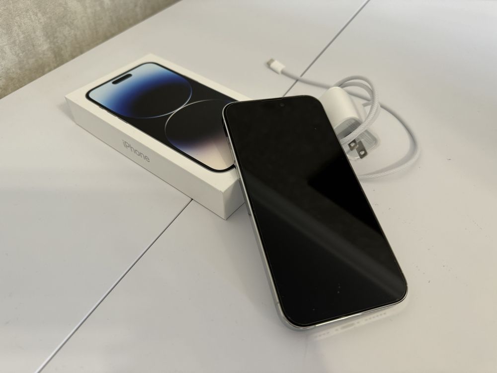 iPhone 15 pro max 1 TB новый