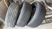 Продам резину р20 265/55 Bridgestone в отличном состоянии 2шт