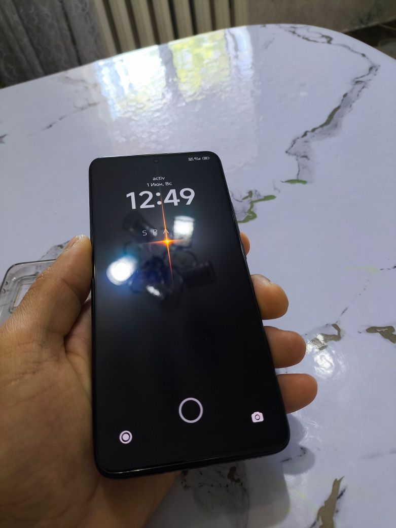 Poco F5 pro 12/512gb обмен на Pixel, iPhone