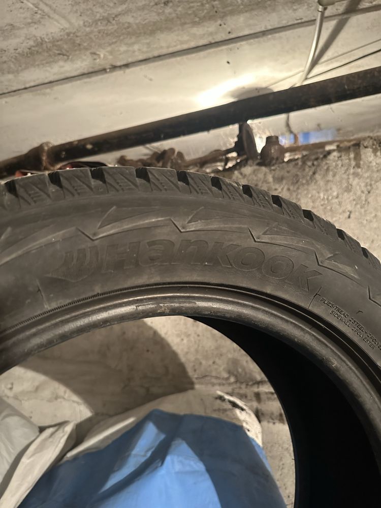 Резина Hankook 235/55 R18