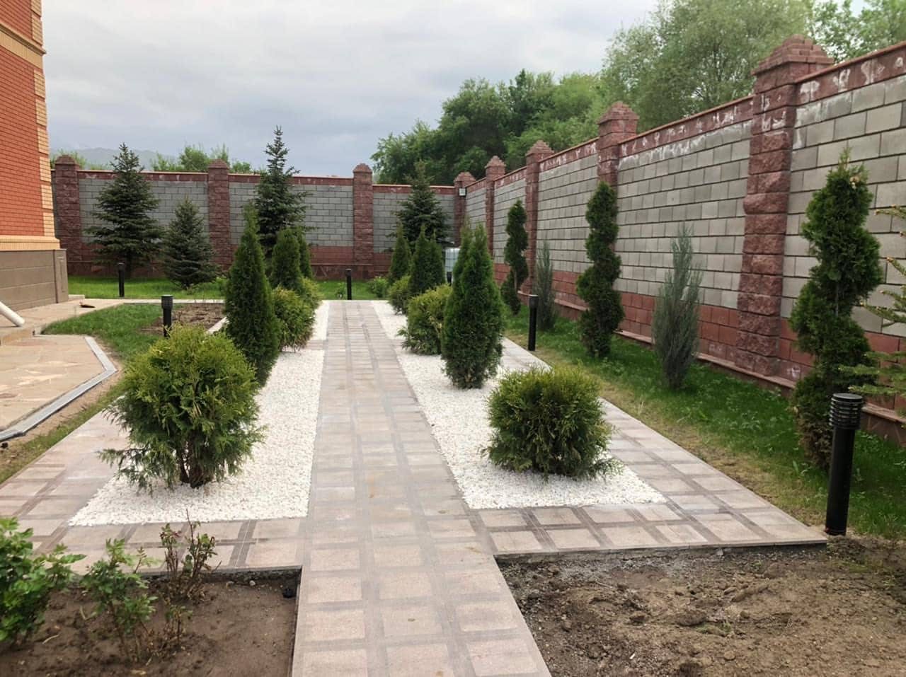 Мраморная крошка, белая в Алматы со склада
