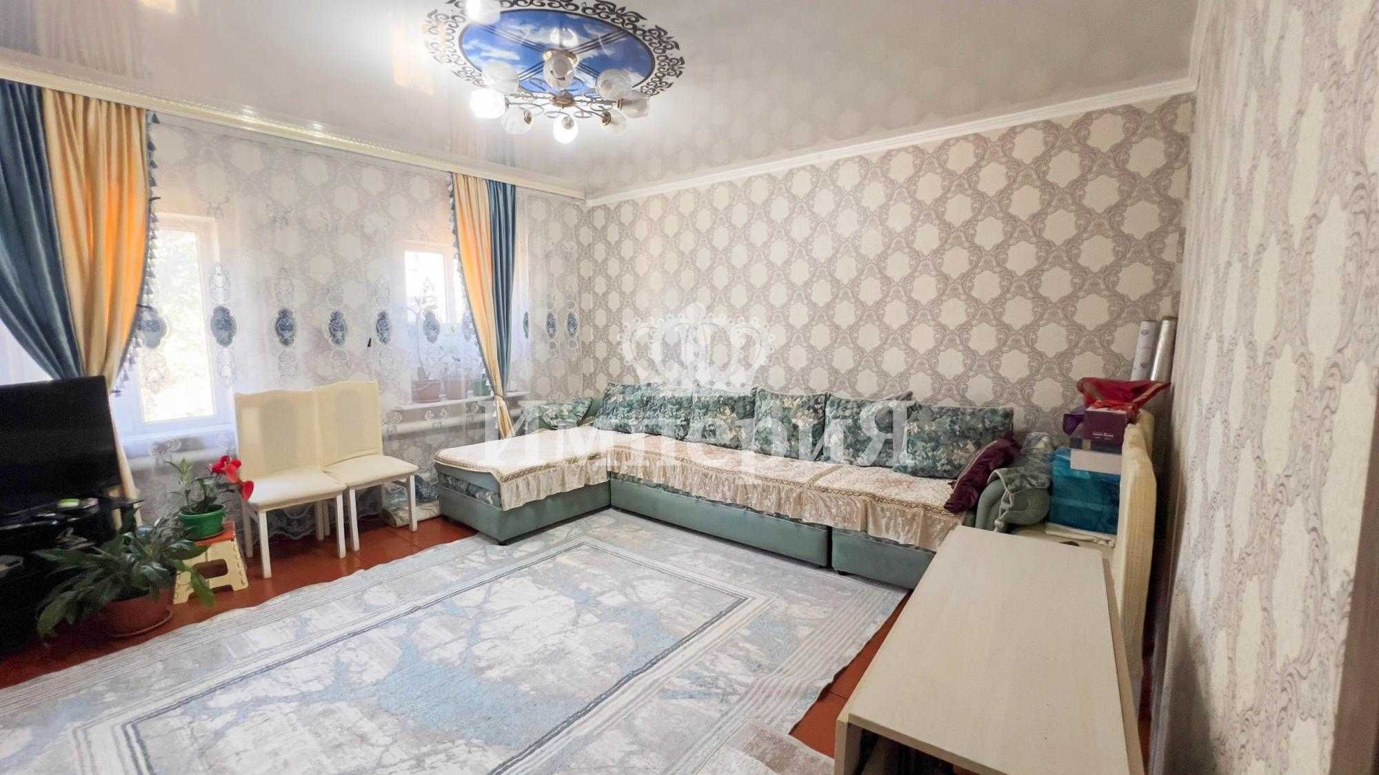 Продается добротный дом. Анна С. Империя