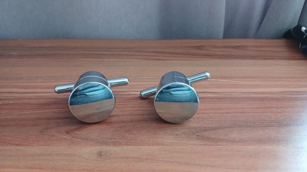 Продам ручки для дверей душкабина.